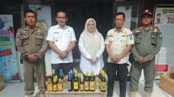 Miras Ilegal Disikat! Camat Juntinyuat dan Satpol PP Turun ke Lapangan, Sejumlah Barang Bukti Diamankan