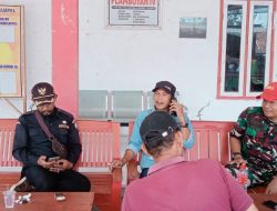 Babinsa dan Bhabinkamtibmas Komsos Bersama Warga Desa Dukuh Jeruk, Perkuat Keamanan dan Kemanunggalan TNI-Polri