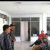 Babinsa Tenajar Kidul Gelar Komsos, Perkuat Sinergi dengan Pemerintah Desa dan Masyarakat