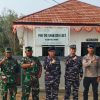 Komandan Lanal Cirebon Kunjungi Pos TNI AL Karangsong, Sinergitas Aparat Wilayah Diperkuat