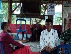 Komsos di Blok Gumiwang Utara, Babinsa Sukagumiwang Serap Aspirasi dan Keluhan Warga