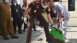 Kejari Bitung Musnahkan Barang Bukti 39 Perkara yang Telah Berkekuatan Hukum Tetap