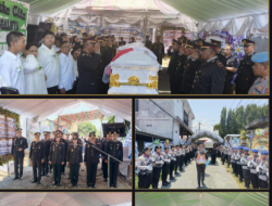 Polri Beri Penghormatan Terakhir kepada Kabid Humas Polda Sulut Kombes Pol. Steidy Raranta