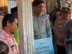 Bupati Lucky Hakim Datang Langsung, Warga Korban Kebakaran Terima Bantuan Rehabilitasi Rumah