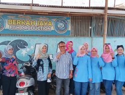 Persit Kodim 0616 Indramayu Kunjungi Sentra Ikan Asin Berkah Jaya, Dorong Ekonomi Perempuan Desa Dadap