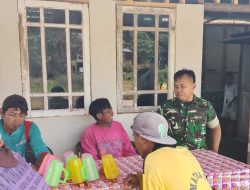 Komsos di Warung Nur, Babinsa Kliwed Bangun Kedekatan dan Serap Aspirasi Warga
