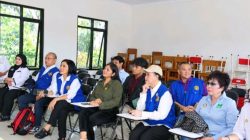 Bangku Baru Hadir di Pelosok Bogor, Kepedulian Rotary Menyentuh Kelas Jauh SDN Kadusewu