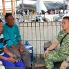 Komsos di Desa Karangsong, Babinsa Ajak Warga Jaga Keamanan dan Kebersihan Lingkungan
