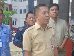 Bupati Karawang Buka dan Pantau Langsung Tes Seleksi Bakal Calon Kepala Desa, 209 Peserta Ikuti Ujian CAT