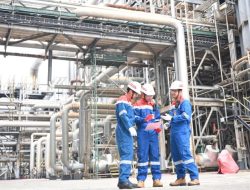 Flare Kilang Balongan Membesar Dini Hari, Pertamina Buka Suara soal Keamanan dan Pasokan BBM