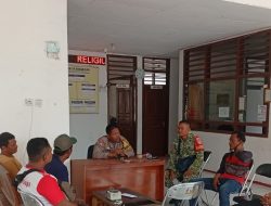 Perkuat Sinergi Tiga Pilar,Anggota Koramil Indramayu Ajak Warga Lemahmekar Jaga Kamtibmas dan Lingkungan