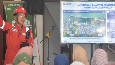 Jelang Simulasi Darurat 29 Oktober, Pertamina RU Balongan Bekali Warga Majakerta Pengetahuan Keselamatan