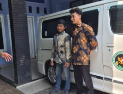 Pererat Kedekatan dengan Warga,Anggota Koramil Indramayu Gelar Komsos di Desa Tegalurung