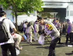 Bikin Penasaran! Usai Redakan Ketegangan Mahasiswa, Kapolres Indramayu Lakukan Aksi Tak Terduga