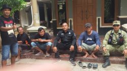 Pererat Silaturahmi dengan Warga, Anggota Koramil Sukagumiwang Gelar Komsos di Desa Tegalwirangrong