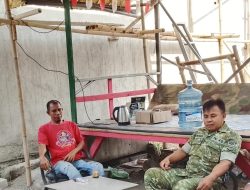 Perkuat Kedekatan dengan Masyarakat, Babinsa Sukagumiwang Gelar Komsos di Desa Kliwed