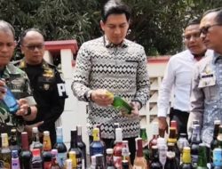 9.346 Botol Miras Dimusnahkan di Indramayu, Lucky Hakim Tegaskan Penegakan Perda Tak Boleh Kendor